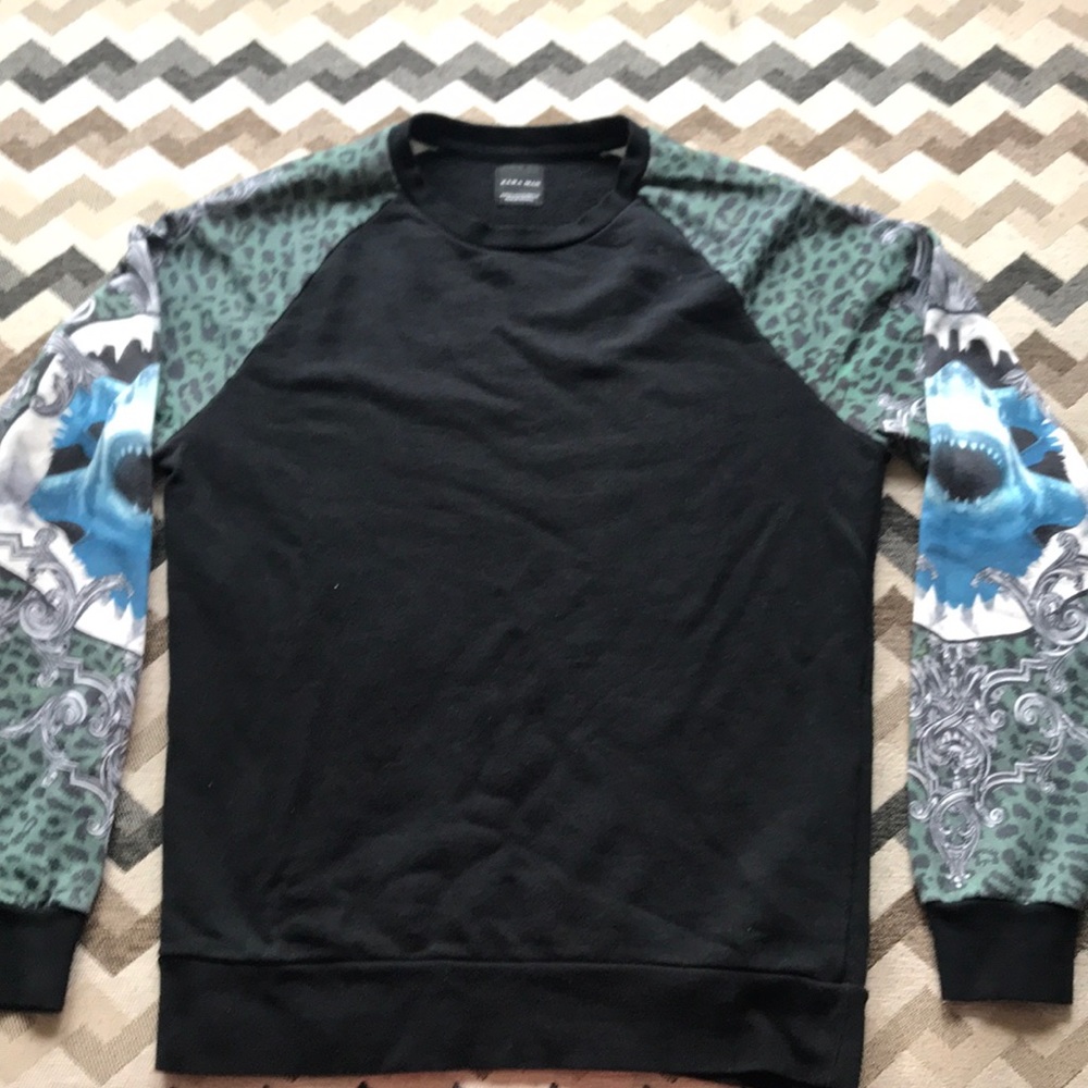 Sweat shirt